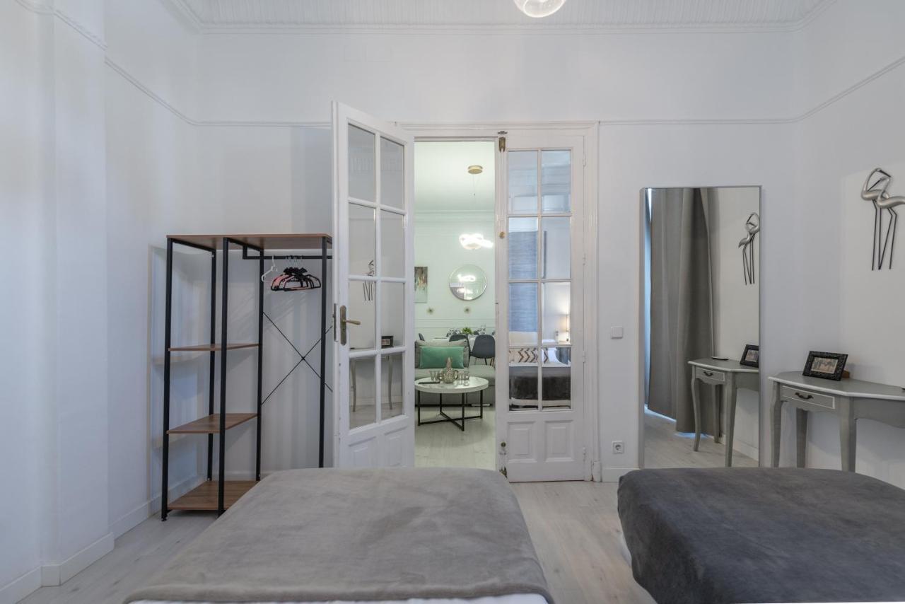 Penthouse Deluxe Granvia, By Monaro Leilighet Madrid Eksteriør bilde